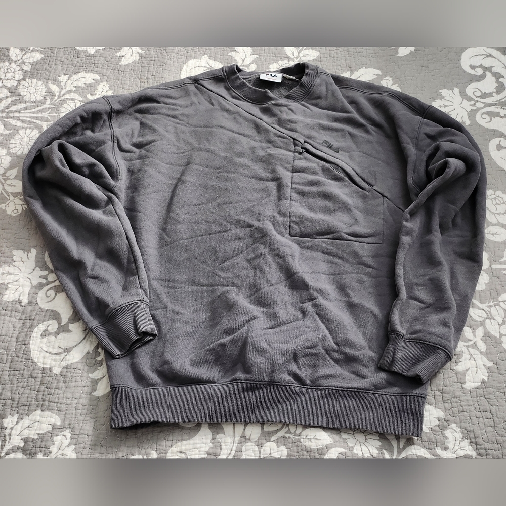 Fila Sweater Size Large